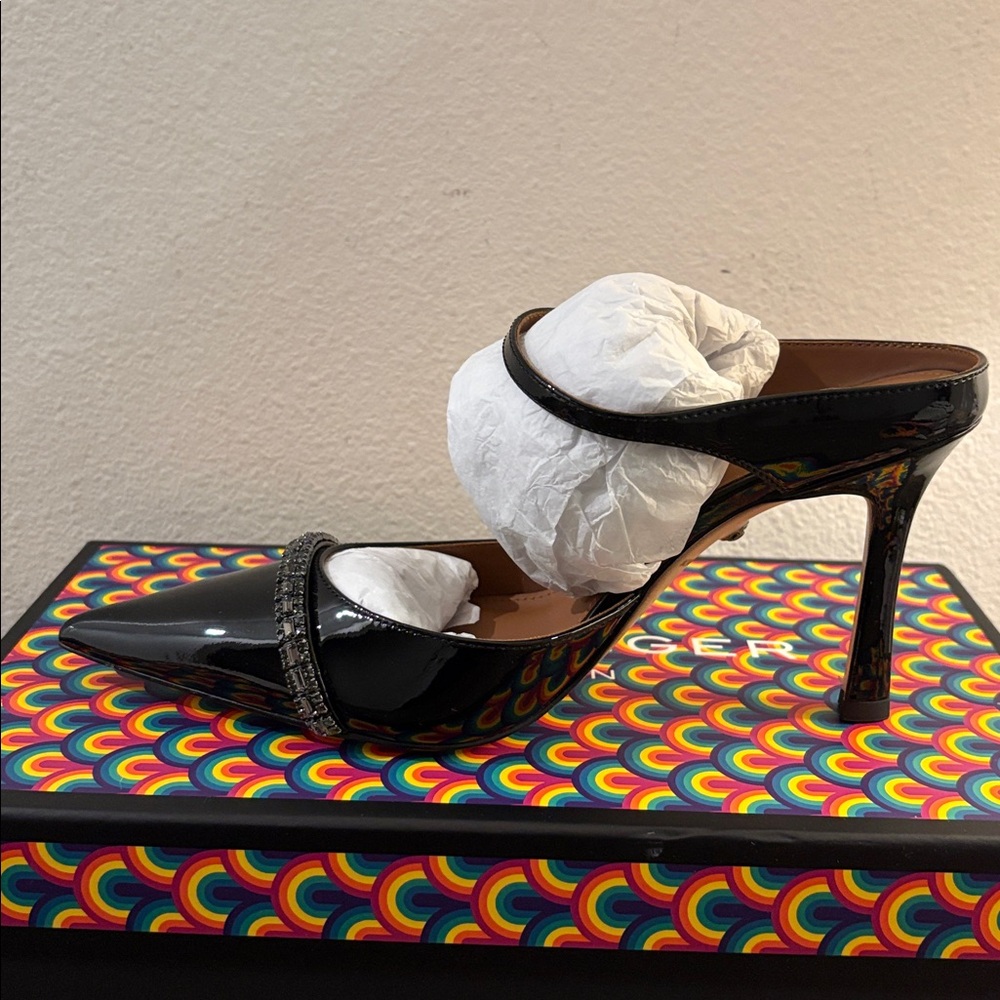 NIB [Kurt Geiger] Crystal Pointed Ankle Strap Pumps Heels Women’s Multiple Sizes - Picture 4 of 15